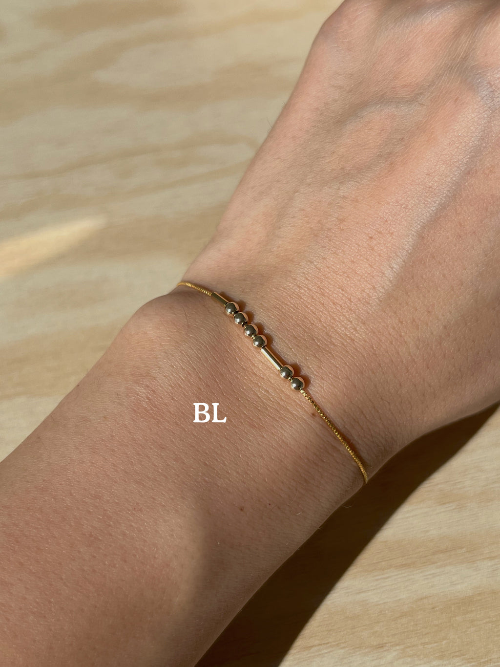 Morse Code Bracelet (DE)